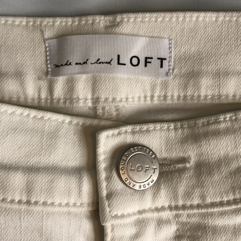 LOFT Made and Loved Modern Slim Pockets White Jean Size 32/14